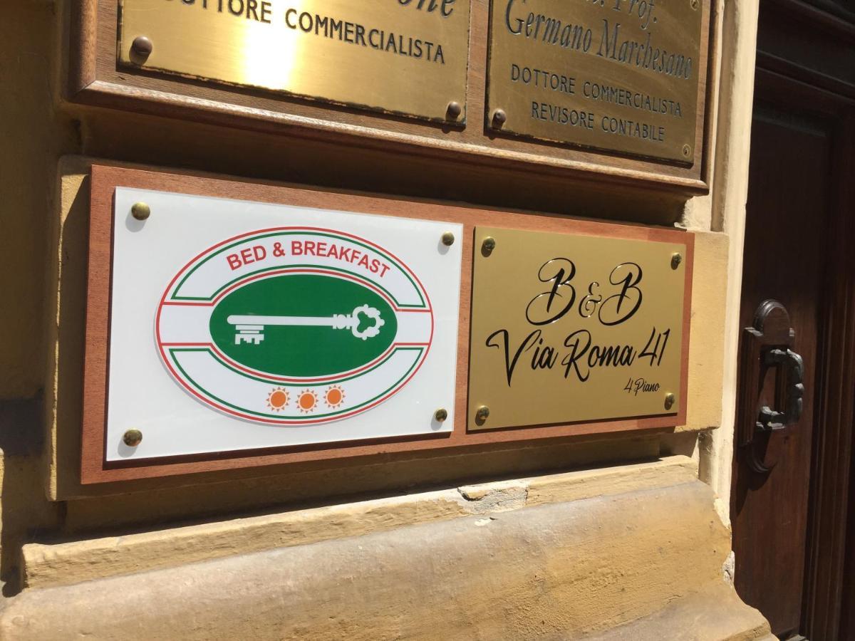 B&B Via Roma 41 เวนติมิญา ภายนอก รูปภาพ